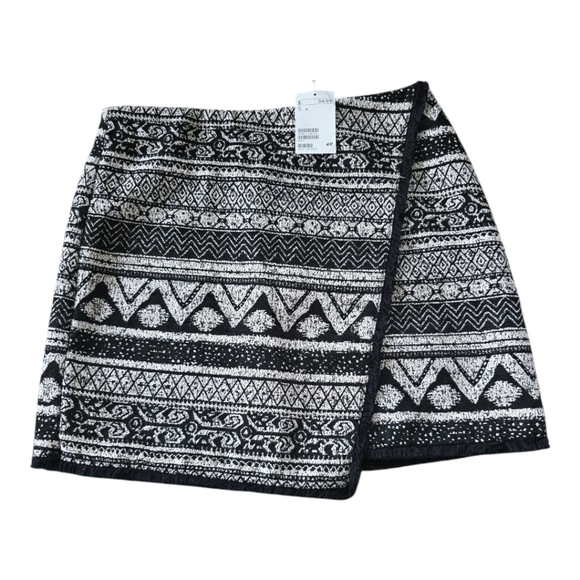 H&M Wrap Skirt Women Sz 8 Black White Paisley Fringe Short Tweed New - Picture 1 of 16